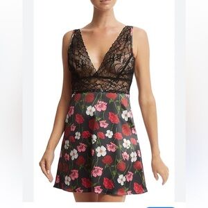 Hanky Panky So Lux Satin Chemise lingerie sexy nightie lacy floral black M